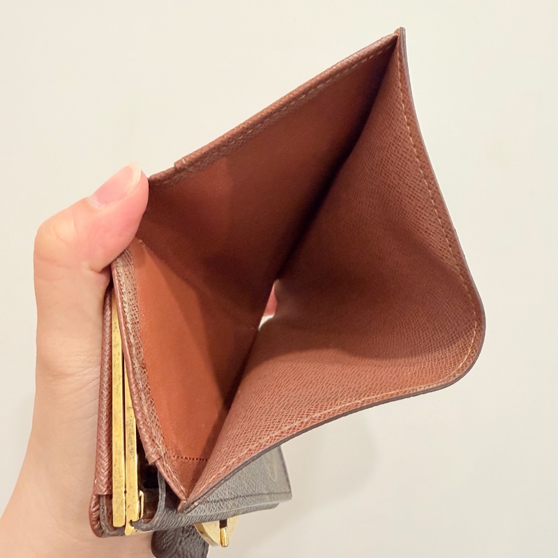 Louis Vuitton LV 經典老花 蝴蝶釦中夾-19