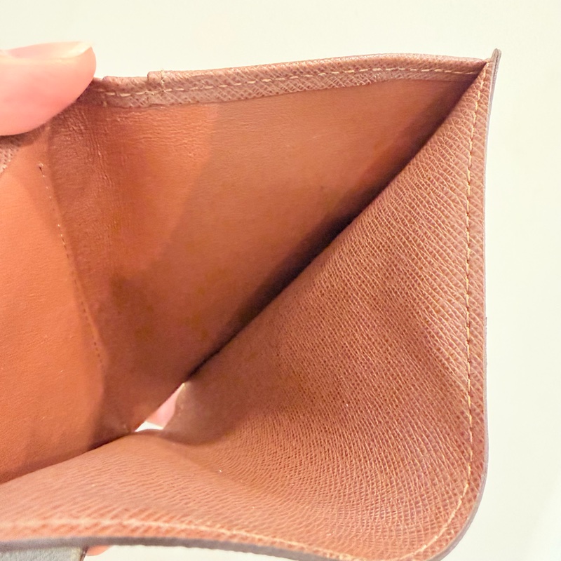 Louis Vuitton LV 經典老花 蝴蝶釦中夾-22