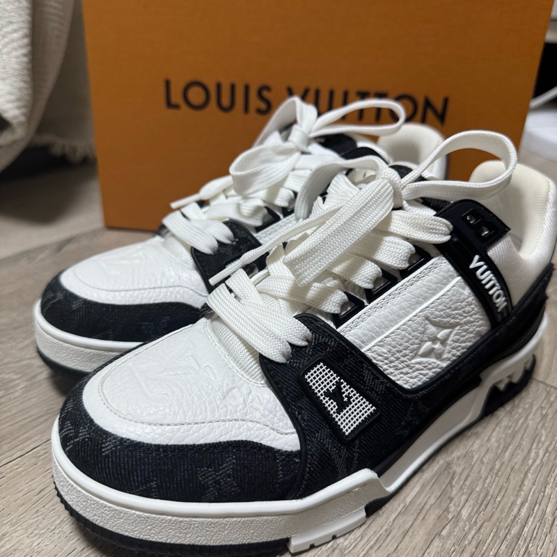 LV Trainer 運動鞋37號-1