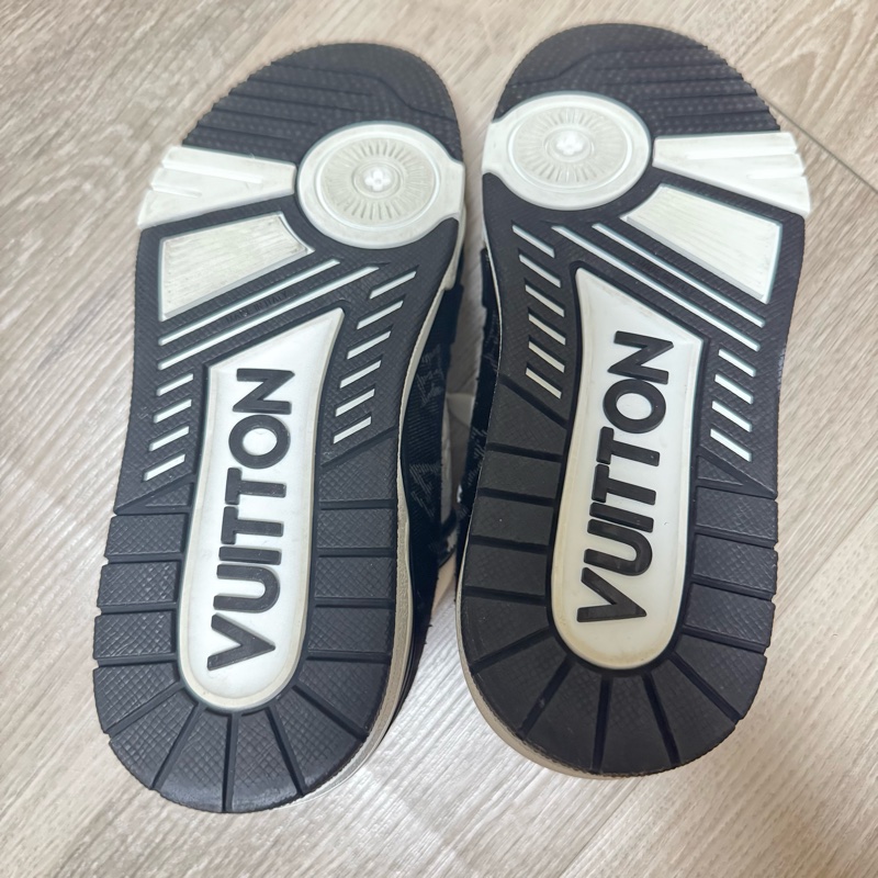 LV Trainer 運動鞋37號-7