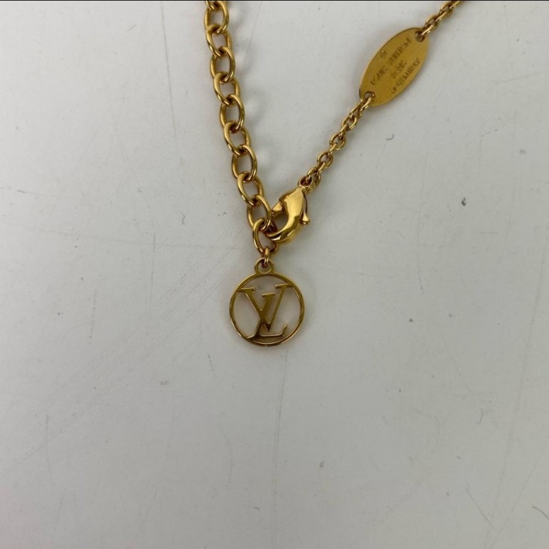 LV 項鍊-12