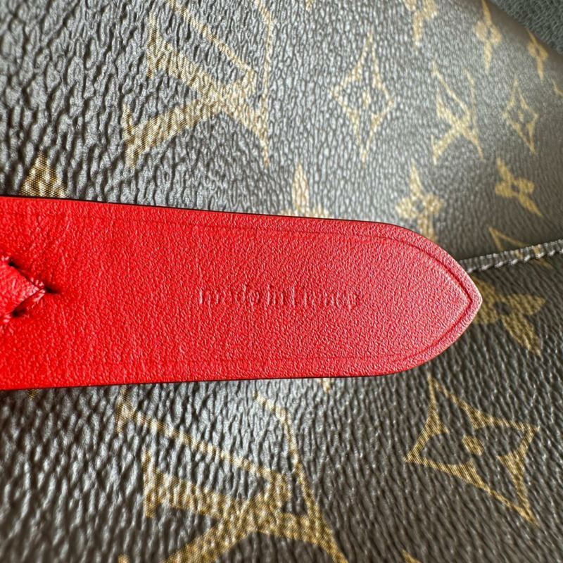 Louis Vuitton Coquelicot 單肩包，雙向 Monogram NeoNoe 帆布，M44021-16