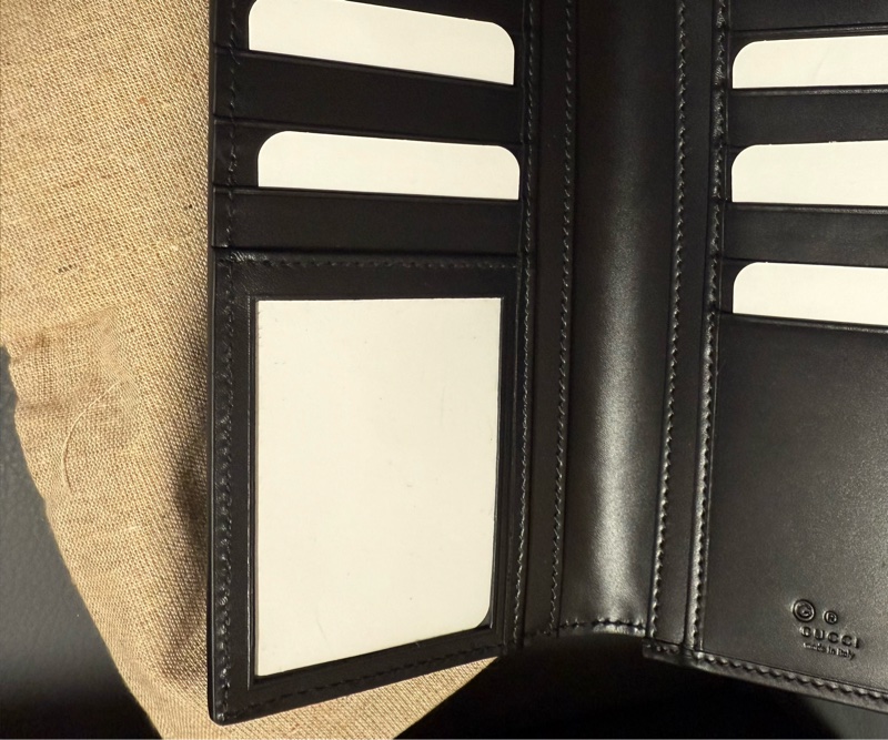 GUCCI 全新男用黑雙G印花真皮長夾 (黑)-2