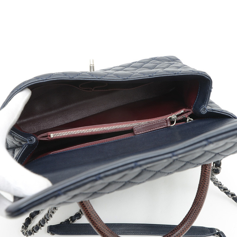 香奈兒海軍藍魚子醬皮革頂把手兩用單肩包 A92992-4