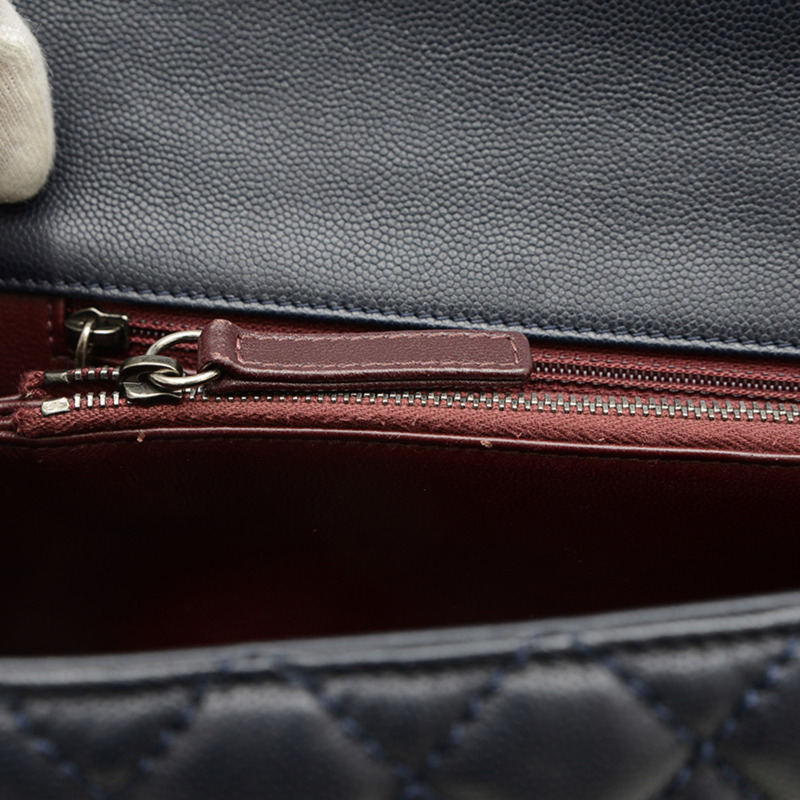 香奈兒海軍藍魚子醬皮革頂把手兩用單肩包 A92992-6