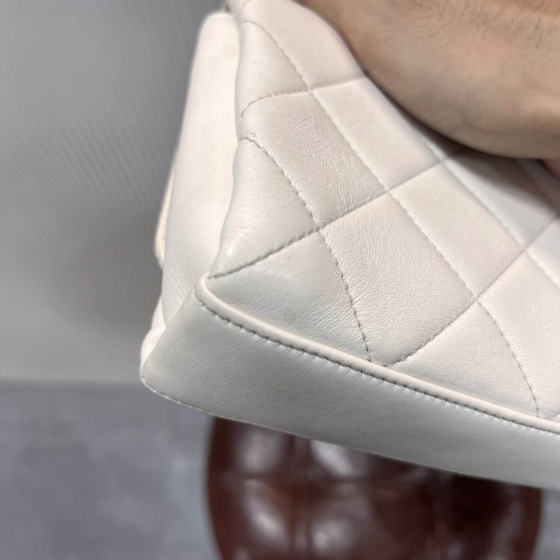 CHANEL 香奈兒 22S 方胖子鏈條包 白金 光面牛皮 鏤空字母水鑽手柄 手提包肩背包斜背包 晶片款-13