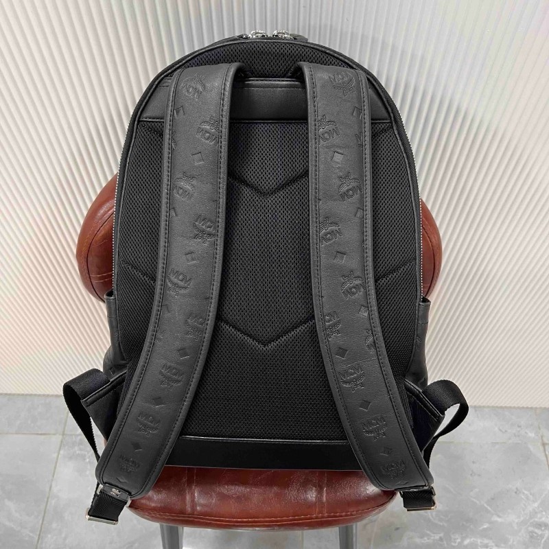 MCM 黑色老花 牛皮 新款中號 後背包 雙肩包-1