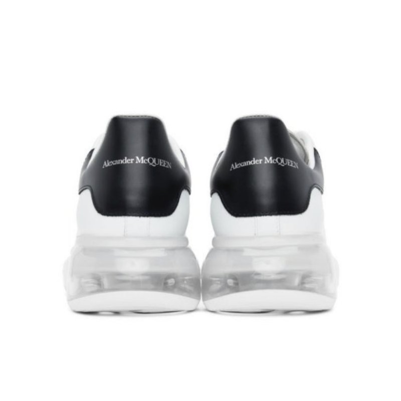 🛍️ 最後一波優惠・開搶倒數中！【ALEXANDER MCQUEEN】經典黑白膠底 麥坤小白鞋(下單前須先私訊)-1