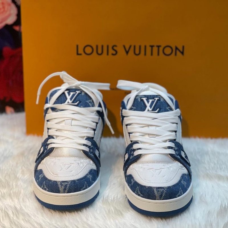 🚨 雙11最後倒數・今晚錯過等明年！【LOUIS VUITTON LV 路易威登】Monogram 牛仔藍運動鞋(下單前須先私訊)-2