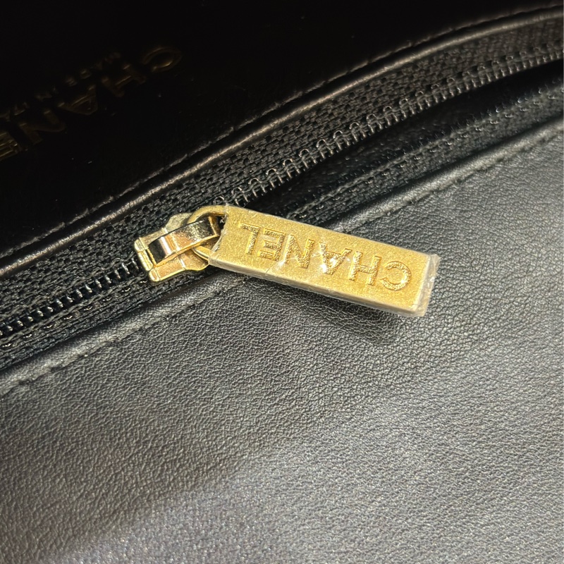 CHANEL A93341 VANITY COCO CF 25 雙C 黑色荔枝皮金鍊 肩背包 斜背包-42