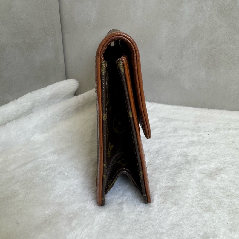 Louis Vuitton 26手拿包-2