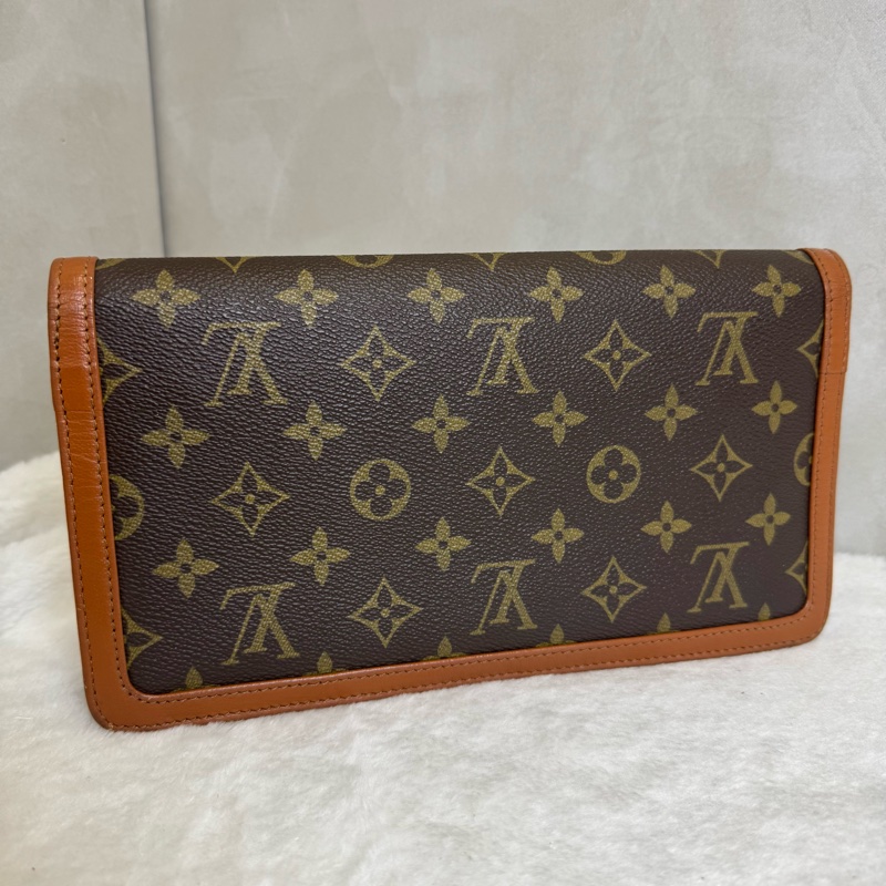 Louis Vuitton 26手拿包-4