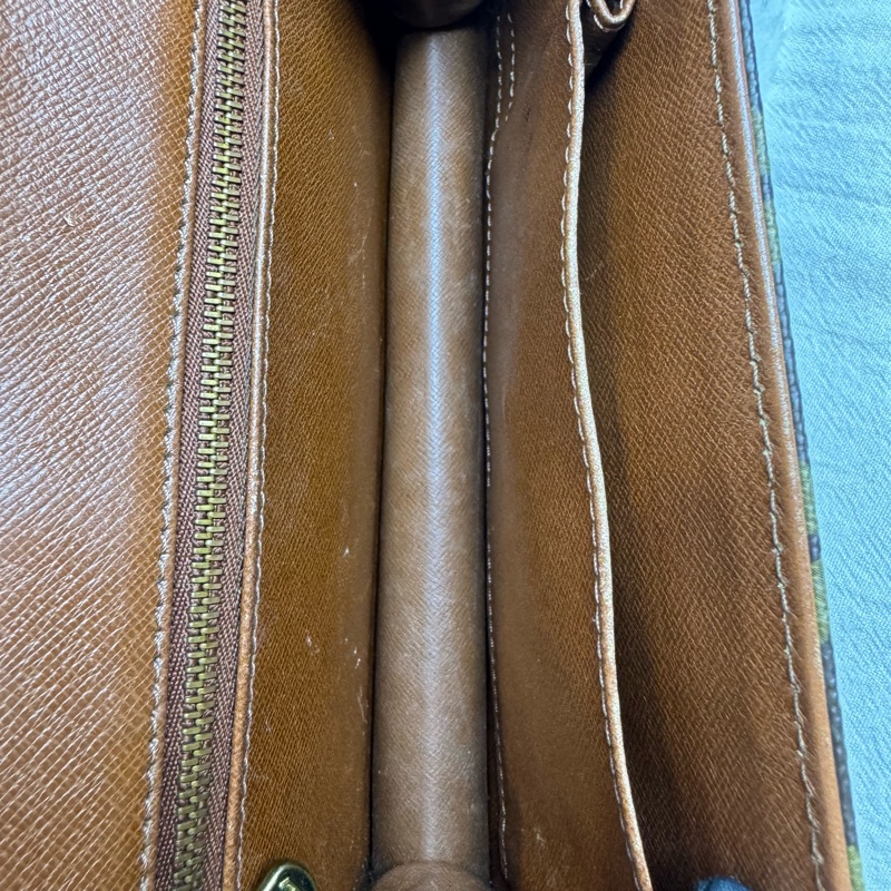 Louis Vuitton 26手拿包-14