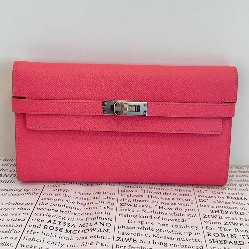 Hermes kelly long wallet
唇膏粉銀扣-10