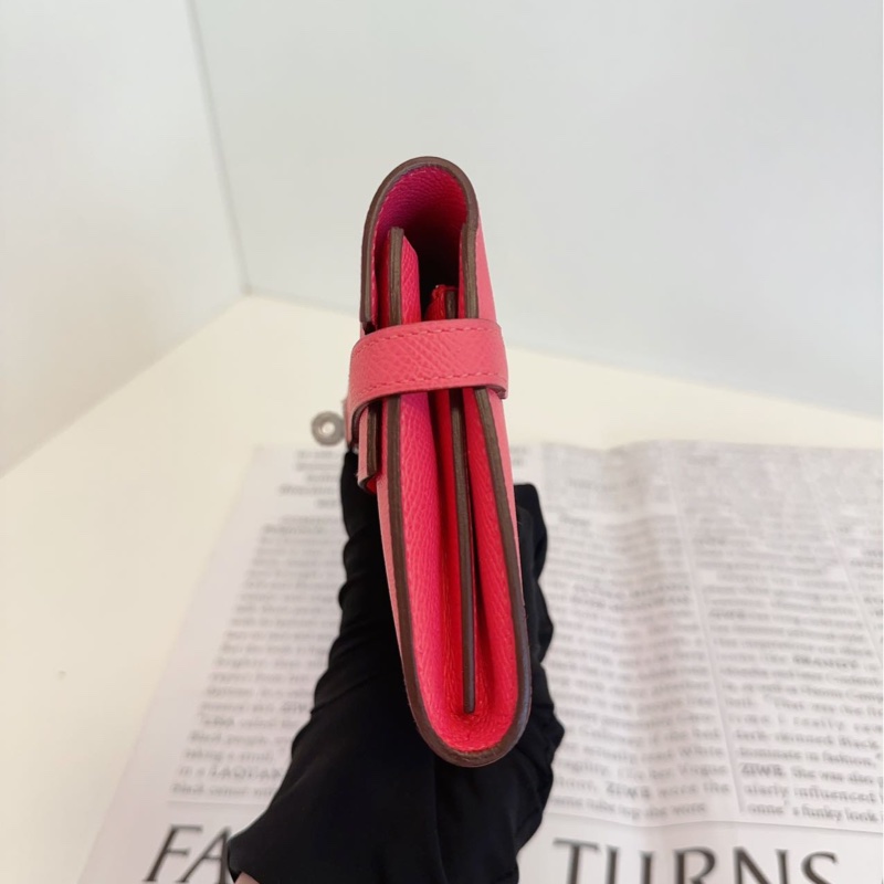 Hermes kelly long wallet
唇膏粉銀扣-14