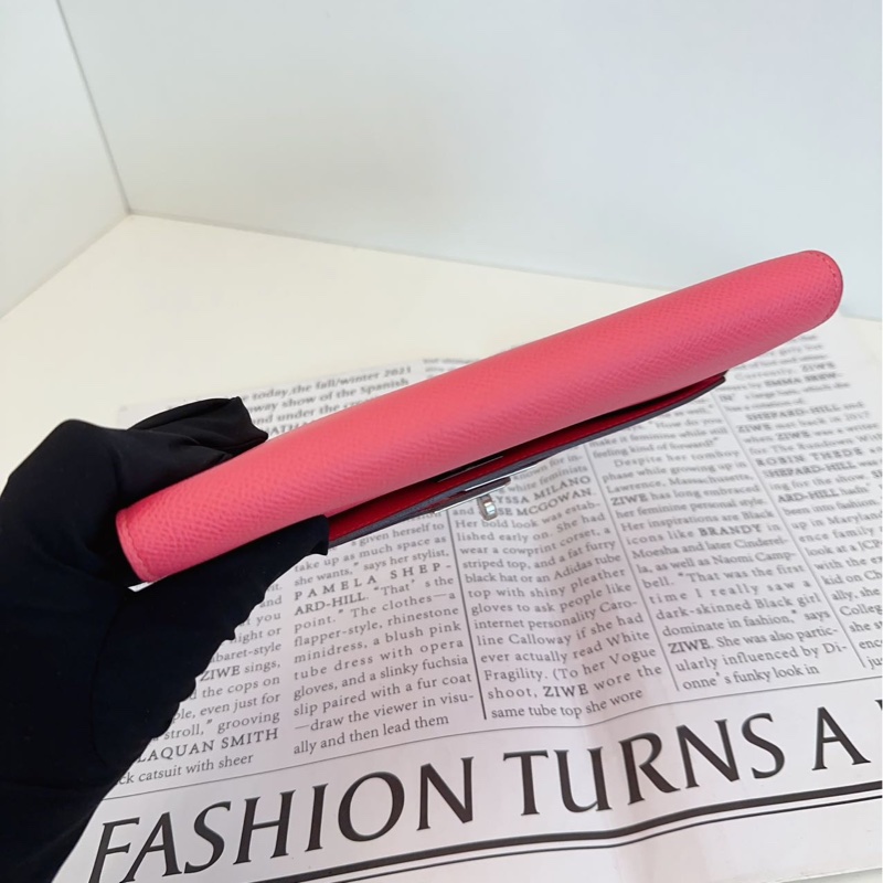 Hermes kelly long wallet
唇膏粉銀扣-17