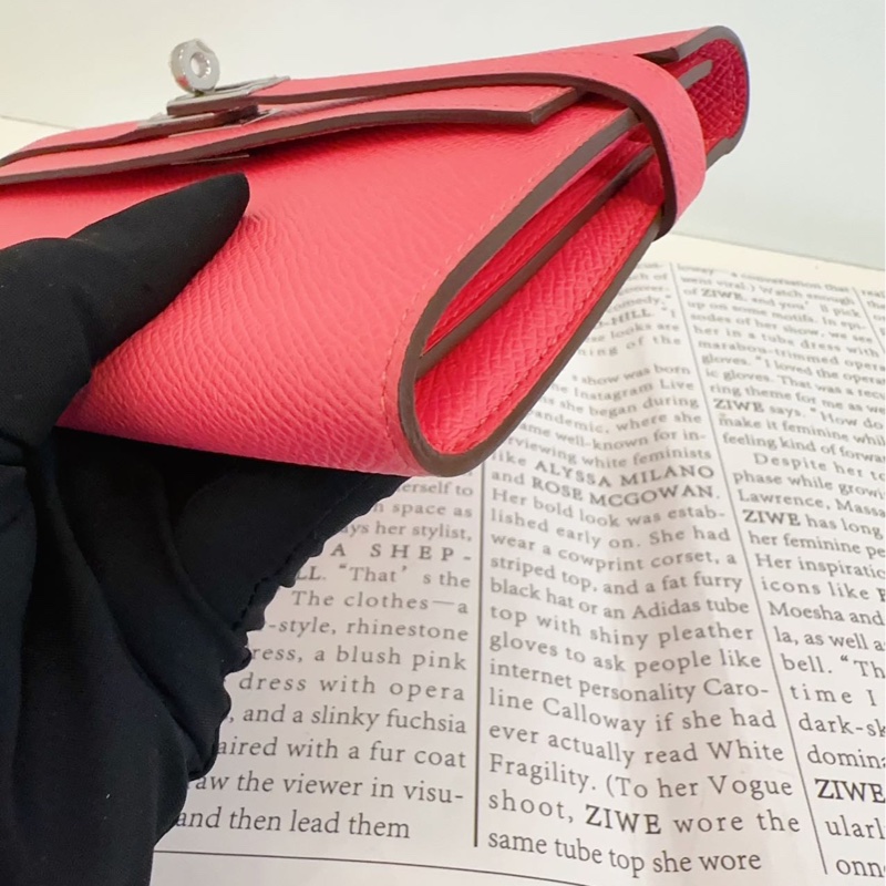 Hermes kelly long wallet
唇膏粉銀扣-19