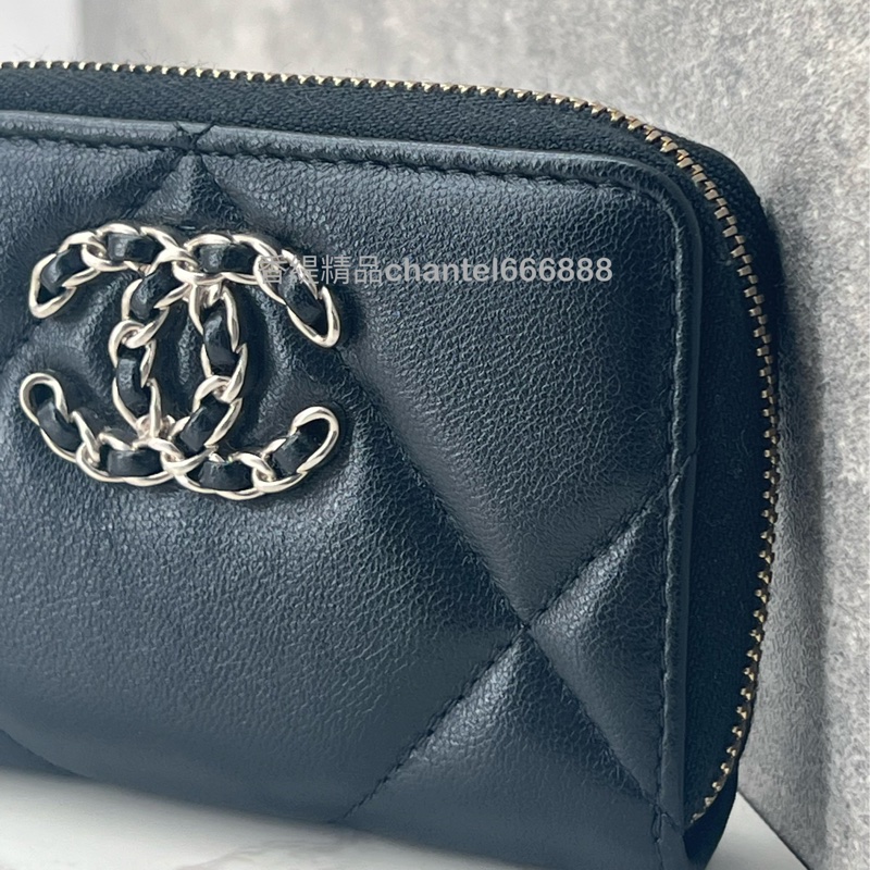💗香緹國際精品💗 Chanel 19卡包-1