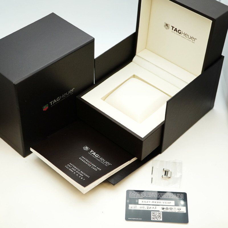 泰格豪雅卡萊拉系列 WAR211A-1 黑色錶盤男士手錶-1