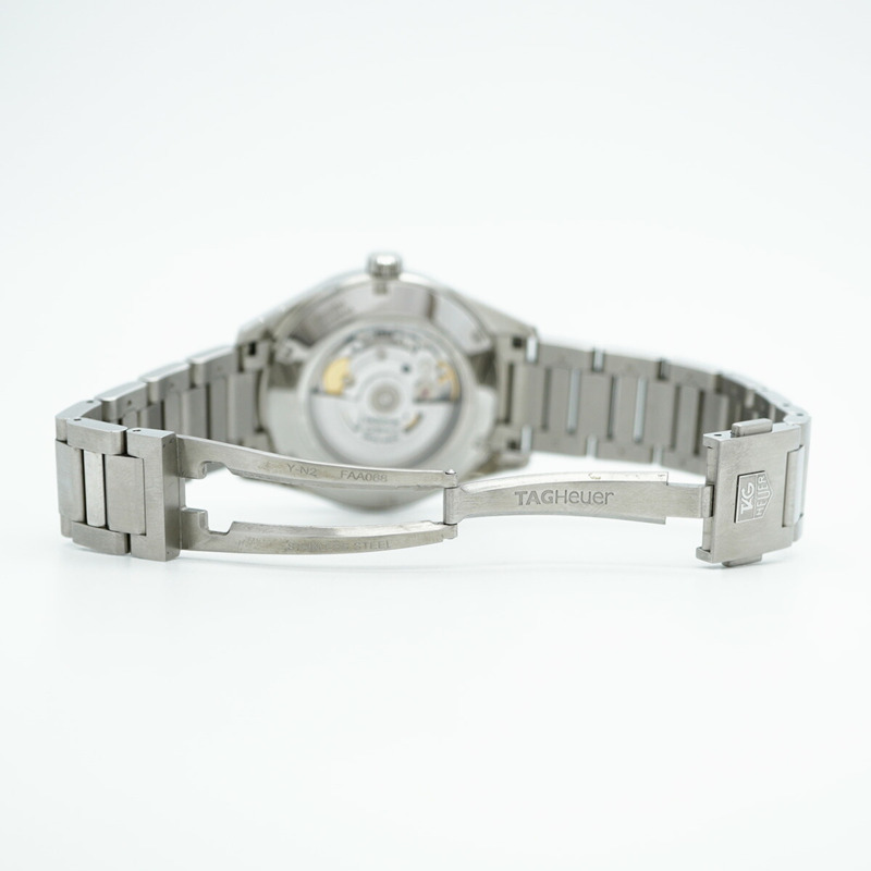 泰格豪雅卡萊拉系列 WAR211A-1 黑色錶盤男士手錶-4