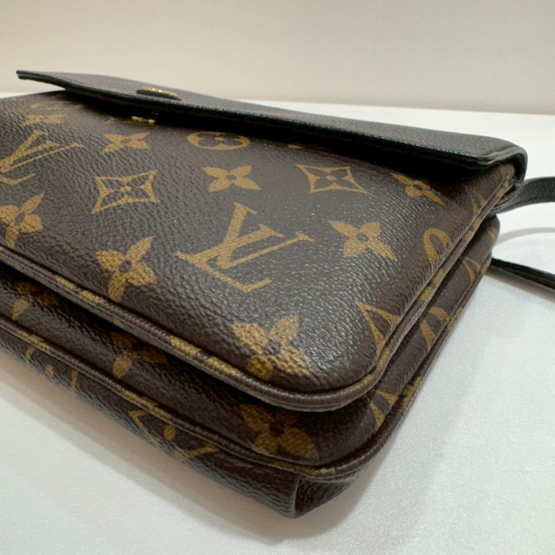 LV 斜背包/側背包/信封包 M50185 8成新-3