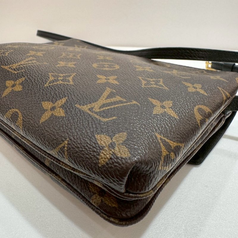 LV 斜背包/側背包/信封包 M50185 8成新-4