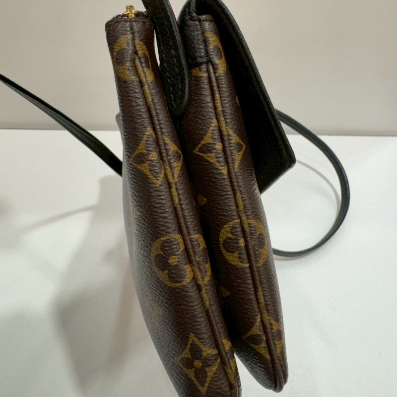 LV 斜背包/側背包/信封包 M50185 8成新-7