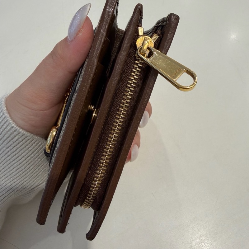 Gucci 1995 對開中夾-12