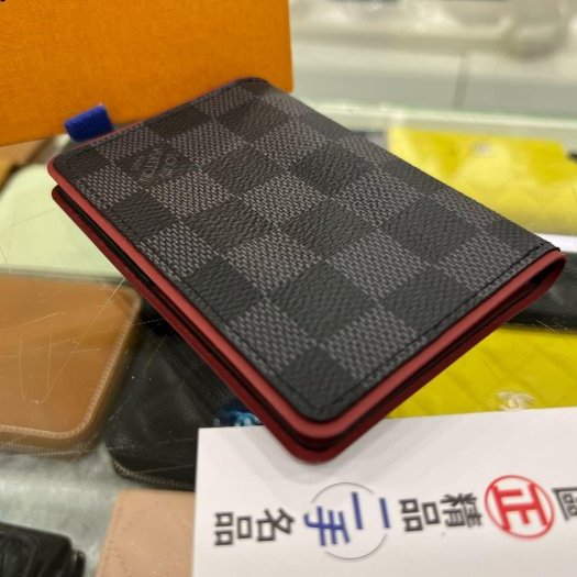 東區正精品㊣LOUIS VUITTON LV N63257 黑灰色棋盤格紅邊對折名片夾名片套卡片夾 RZ5956-5