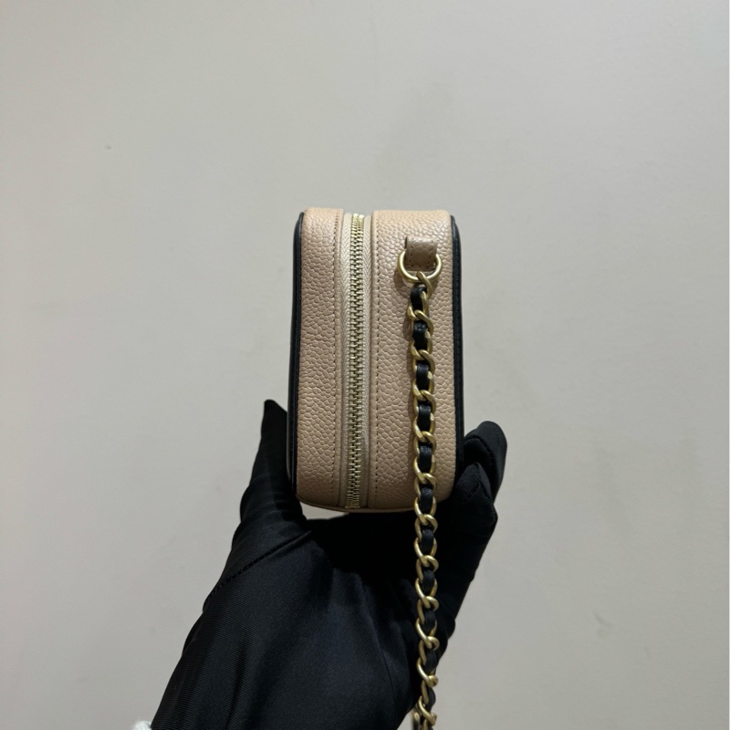 【閒置❤️】 Chanel mini相機包 奶茶色拼黑色單肩斜挎包-3