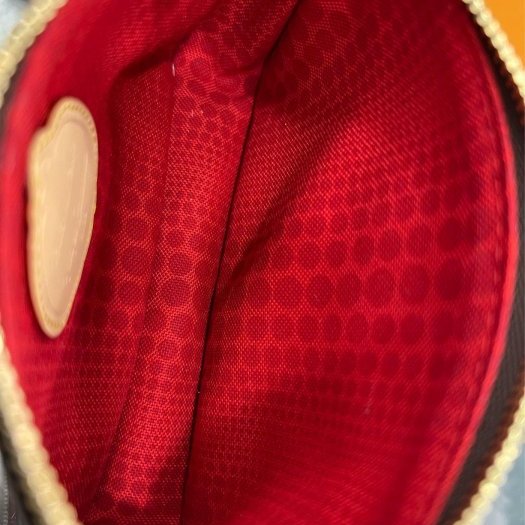 東區正精品㊣LV X YK M81866 全新字紋草間彌生彩色點點金鍊小包手提包麻將包聯名款 RA1842-2