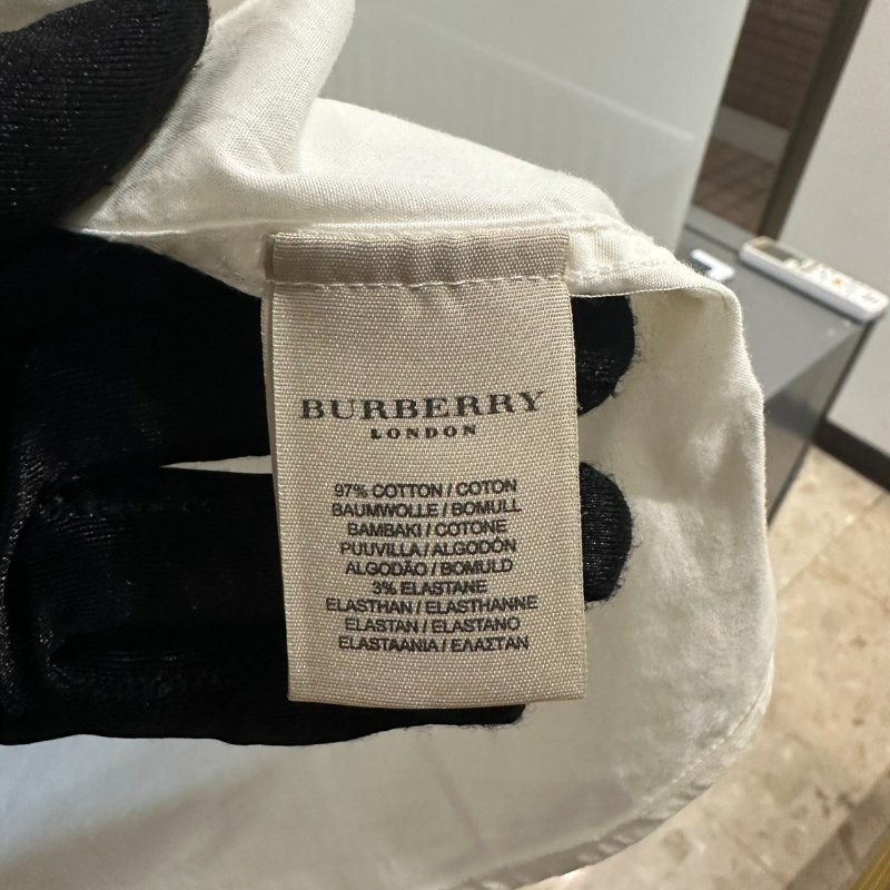 【美收精品】Burberry白色長袖襯衫 4-227-5