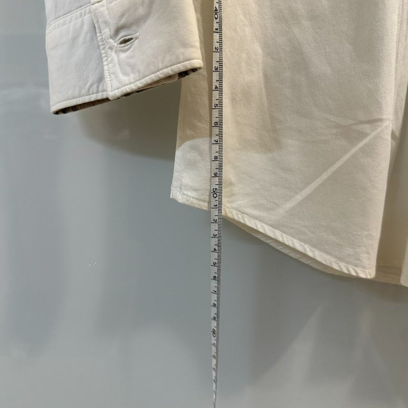 【美收精品】Burberry白色長袖襯衫 4-227-9