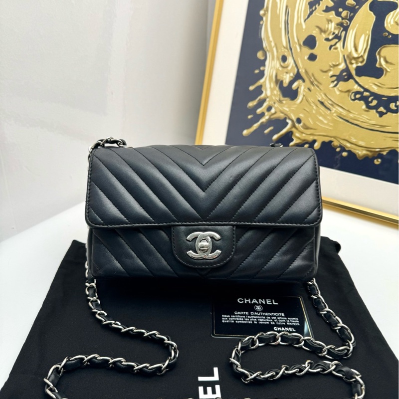 【閒置❤️】 Chanel cf 大 mini 黑銀 V紋單肩斜挎包-0
