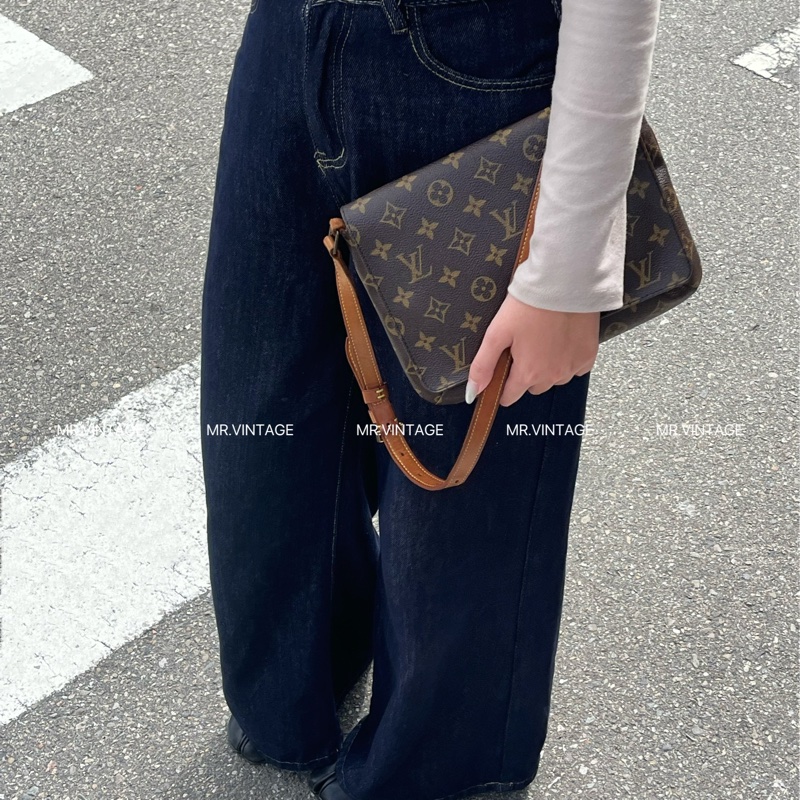 🏷️ Louis Vuitton 斜背包-1