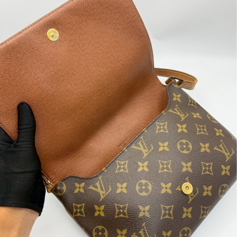 🏷️ Louis Vuitton 斜背包-9