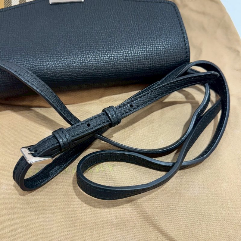 BURBERRY 斜背包/側背包 9成新-11