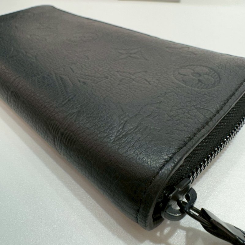 LV 全皮壓紋 拉鍊 長夾/皮夾 M62902 87成新-3