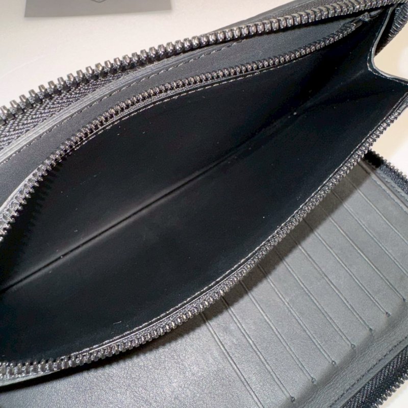 LV 全皮壓紋 拉鍊 長夾/皮夾 M62902 87成新-6