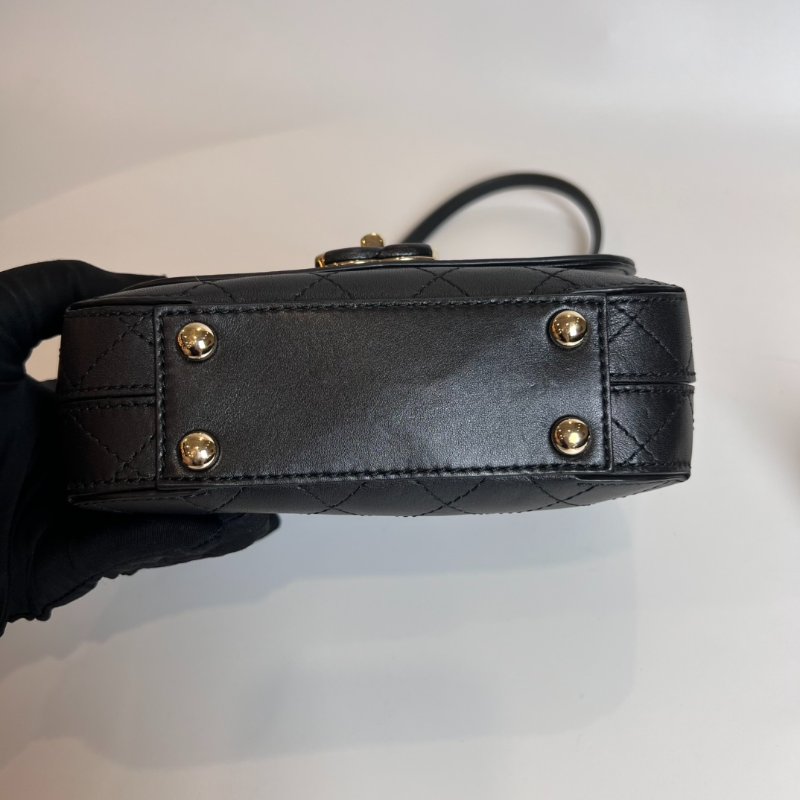 CHANEL 季節款玫瑰金鍊包牛皮黑27開-4