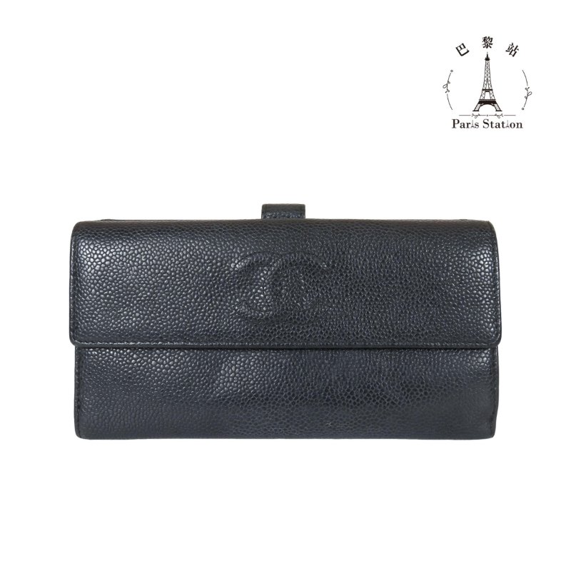 【巴黎站二手名牌專賣店】＊現貨＊CHANEL香奈兒真品＊黑色荔枝紋牛皮雙C壓紋釦式翻蓋對折長夾-0