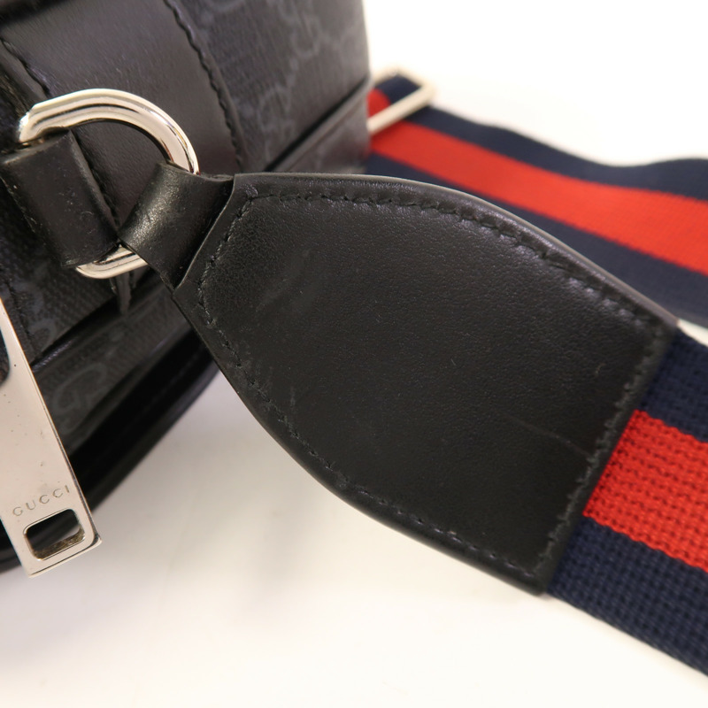 GUCCI 塗層帆布Crossbody Bag銀扣肩背袋-15