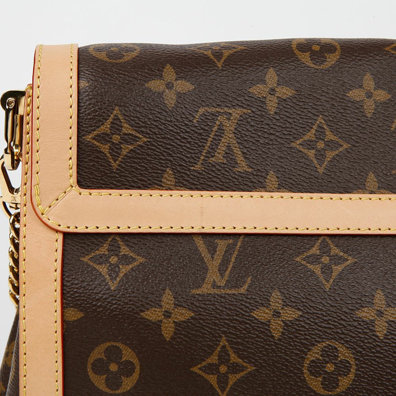 【包稅】LOUIS VUITTON M47149 海豚軟質 GM 單肩包-4