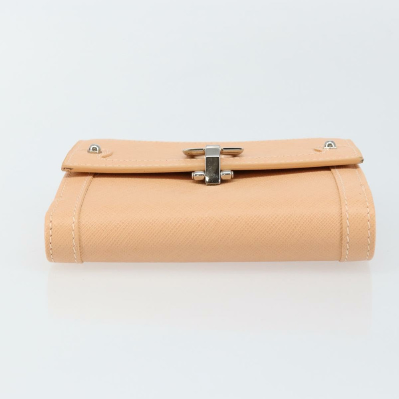 【日本直送】Salvatore Ferragamo Gancini 粉紅真皮雙折錢包，正品編號 145554-5