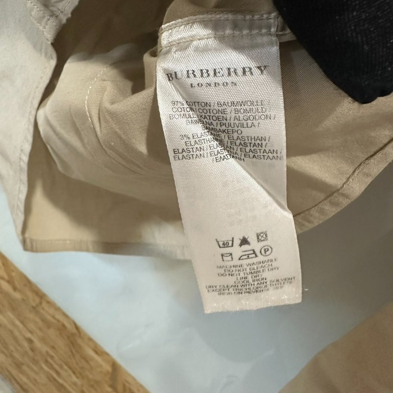 【美收精品】BURBERRY 茶色格紋長袖襯衫 4-233-5