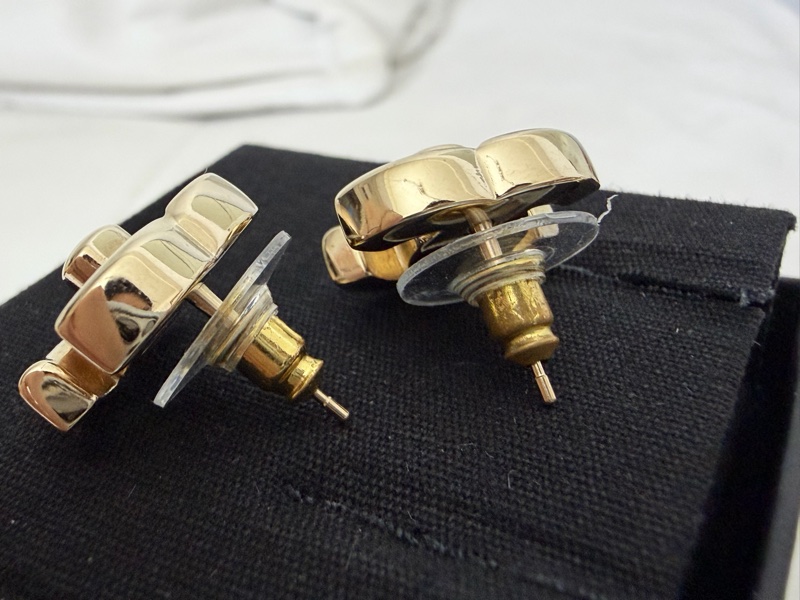 全新 Chanel 書包釦 耳環 淡金色 耳釘-6