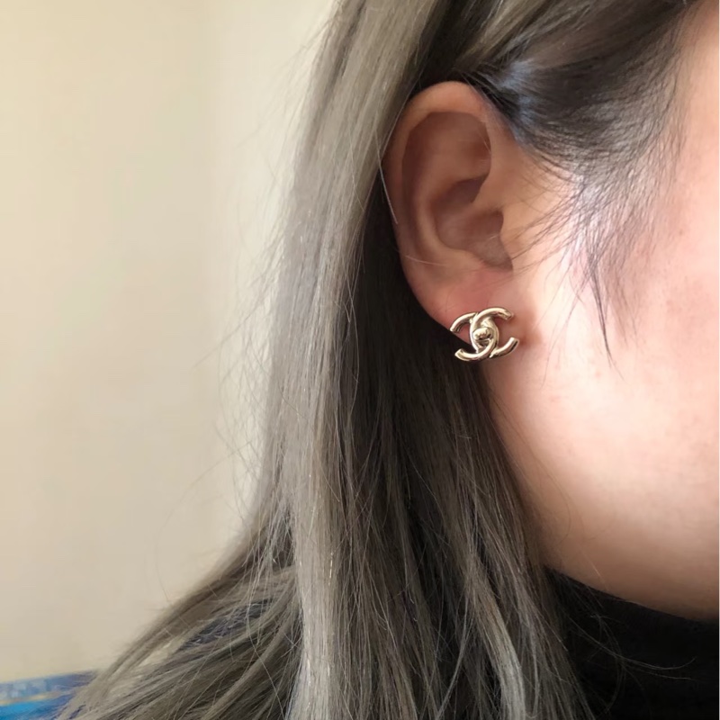 全新 Chanel 書包釦 耳環 淡金色 耳釘-7