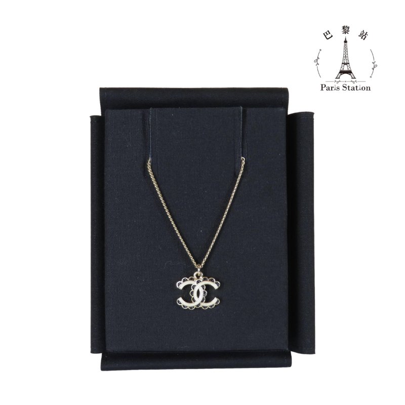 【巴黎站二手名牌專賣店】*現貨*CHANEL 香奈兒 真品*白色亮片黑色半圓飾邊雙C銀項鍊-0