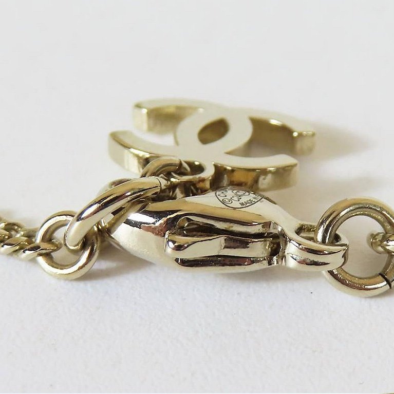 【巴黎站二手名牌專賣店】*現貨*CHANEL 香奈兒 真品*白色亮片黑色半圓飾邊雙C銀項鍊-3