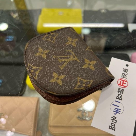東區正精品㊣LV LOUIS VUITTON 原花釦子零錢包 RZ5932-7